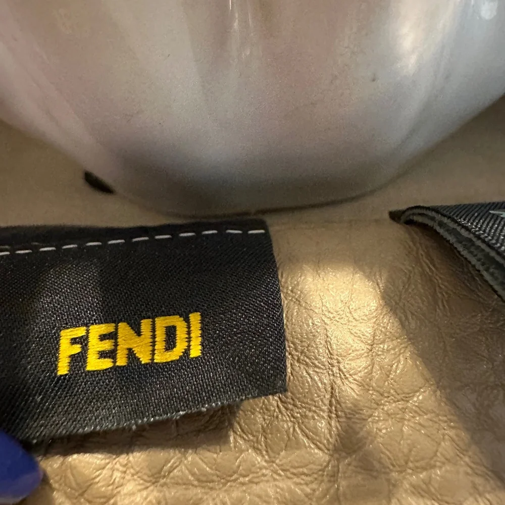 Fendi Tote Bag - Picture 9 of 11